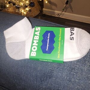 Bombas White Ankle Compression Socks (Unisex)